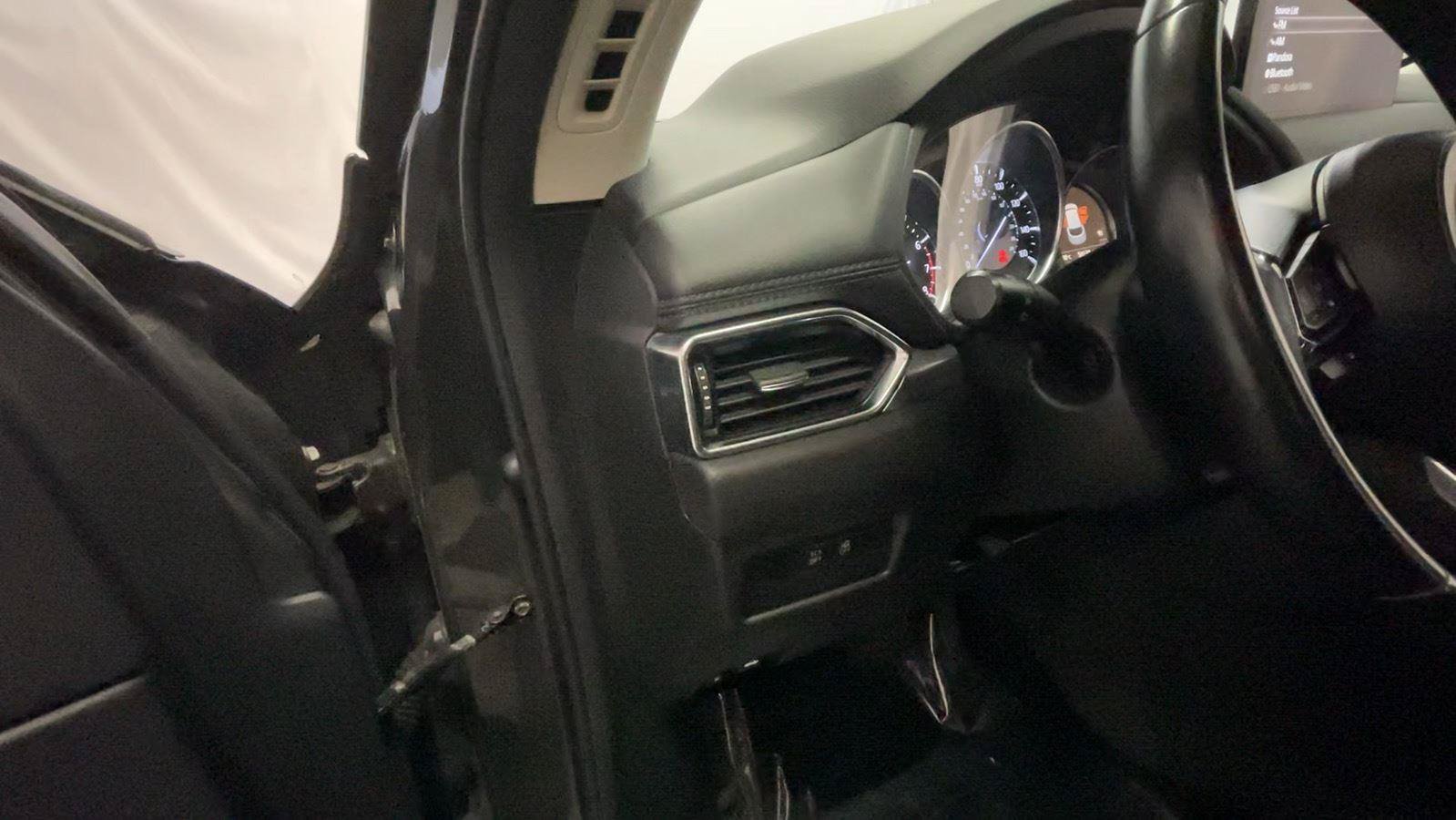 Used 2021 MAZDA CX-5 Touring FWD image 33
