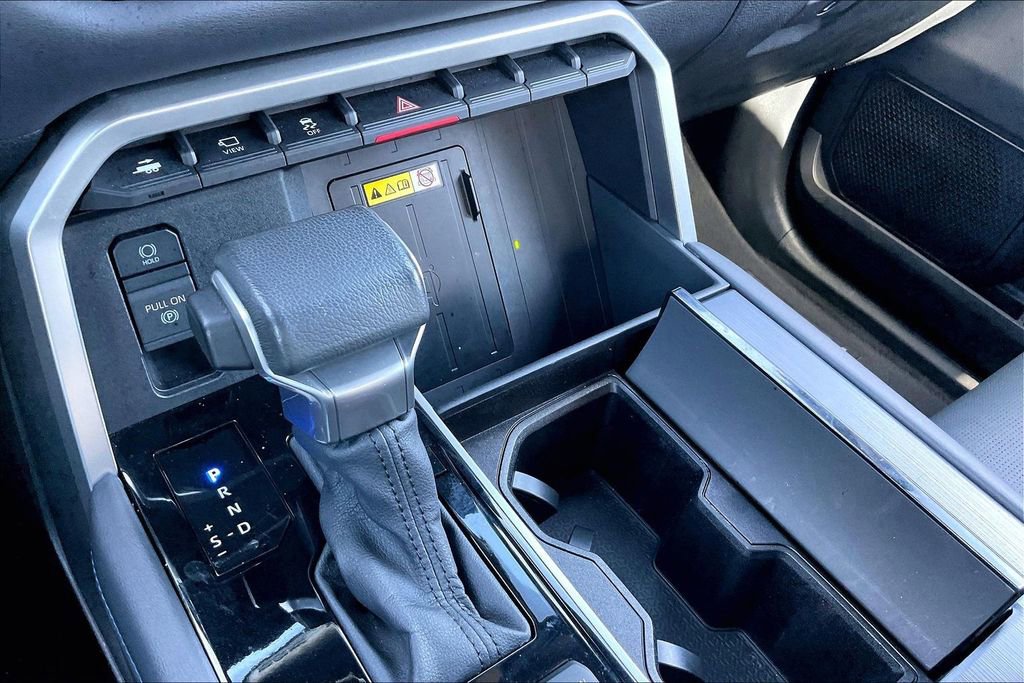 Used 2022 Toyota Tundra Platinum image 25