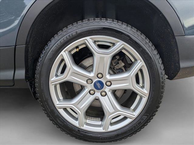 Used 2019 Ford Escape Titanium image 26