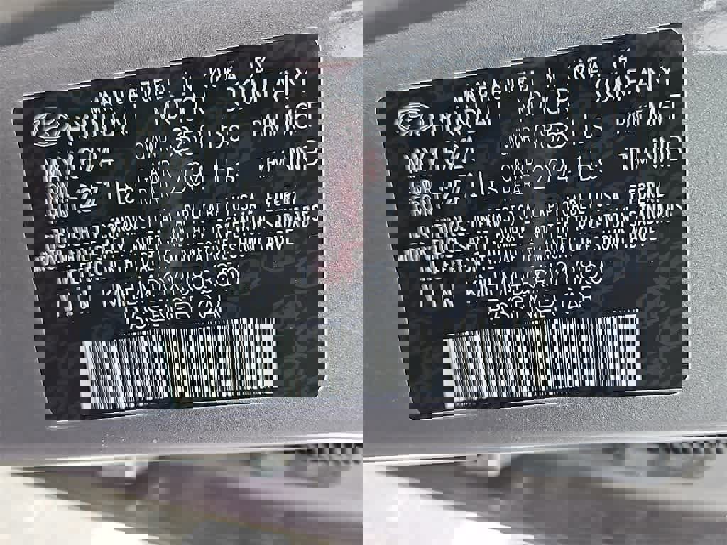 Used 2024 Hyundai Elantra SEL image 27