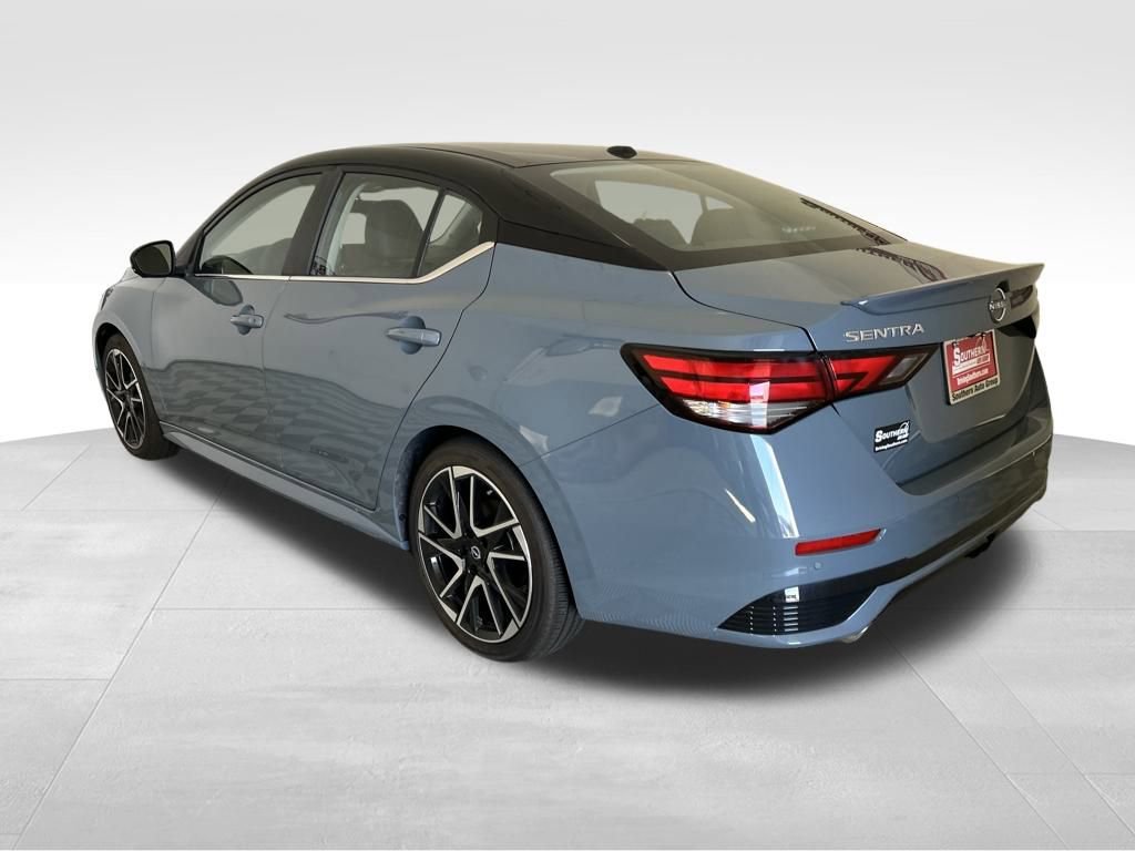 Certified 2024 Nissan Sentra SR w/ SR Premium Package image 20