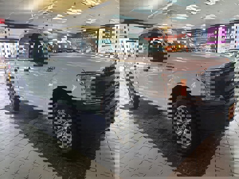 Used 2019 Ford F150 XL w/ Equipment Group 101A Mid image 4