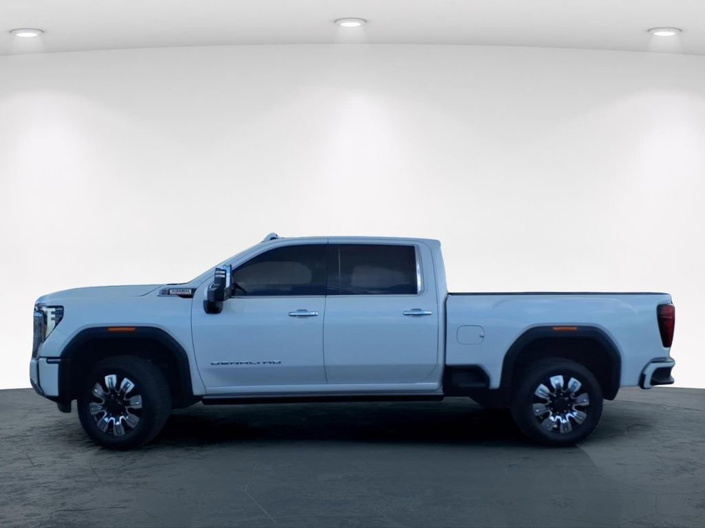 Used 2024 GMC Sierra 2500 Denali w/ Denali Reserve Package image 13