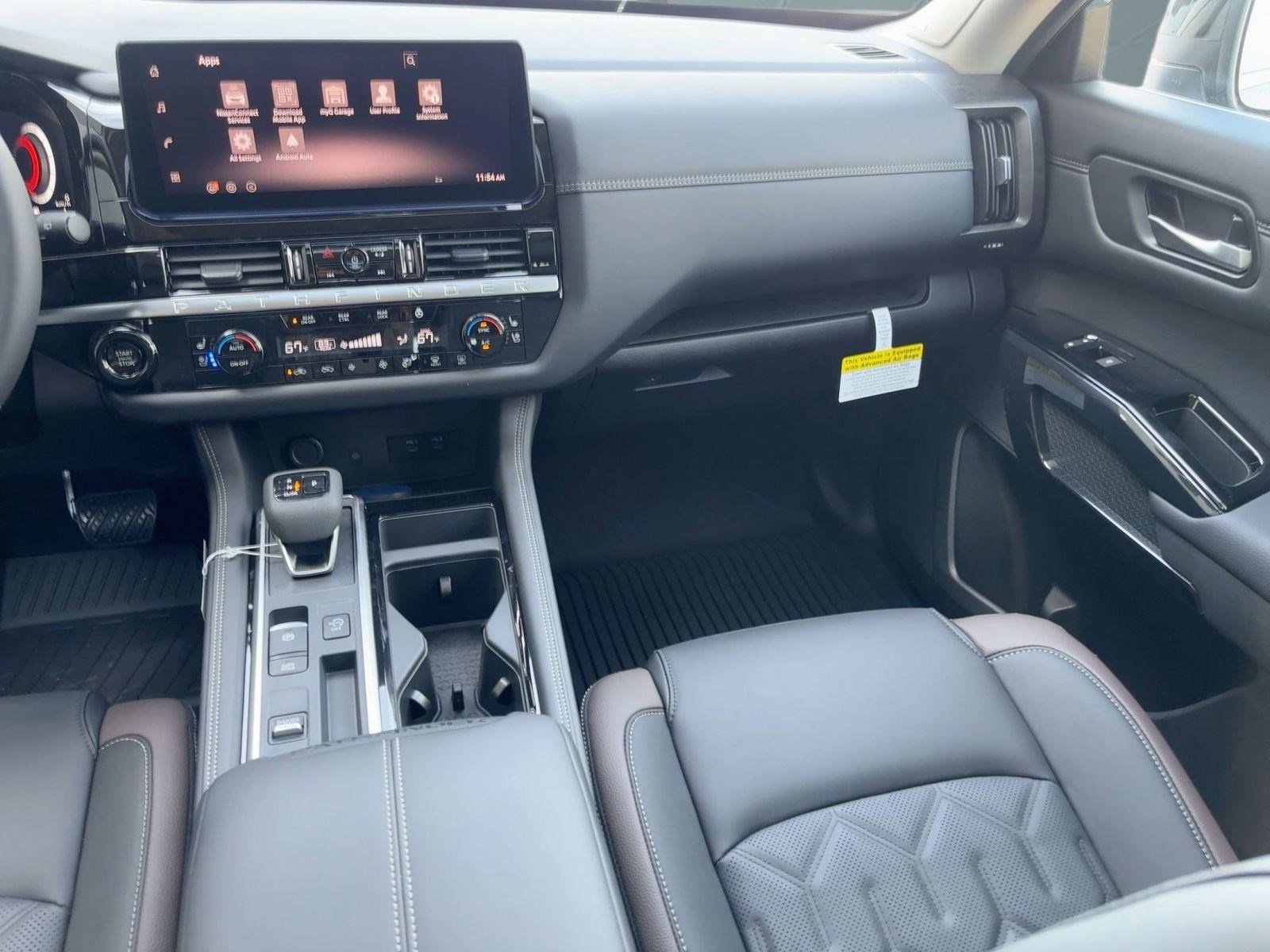 New 2026 Nissan Pathfinder Platinum image 25