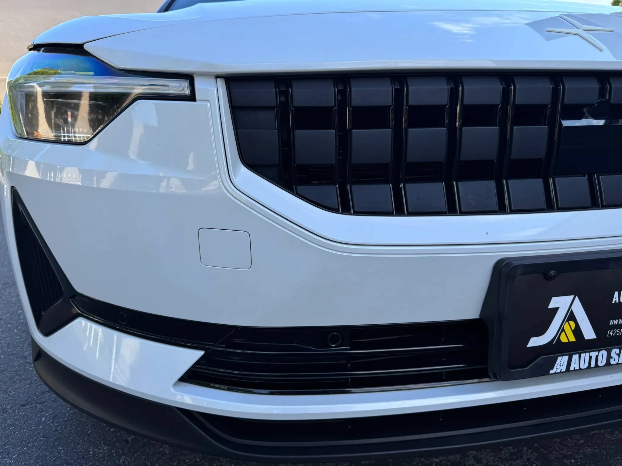 Used 2022 Polestar Polestar 2 w/ Performance Package AWD/4WD image 13