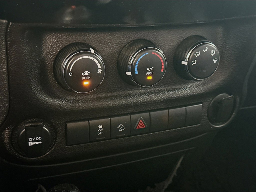 Used 2018 Jeep Wrangler Sport image 18