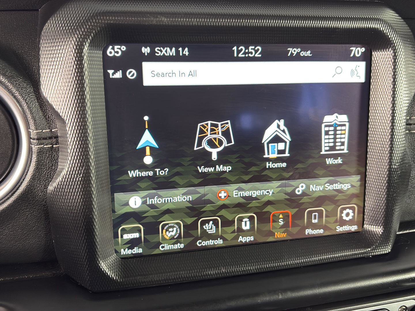 Used 2023 Jeep Wrangler Sahara w/ Cold Weather Group image 34