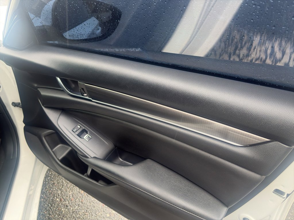 Used 2020 Honda Accord Sport image 24