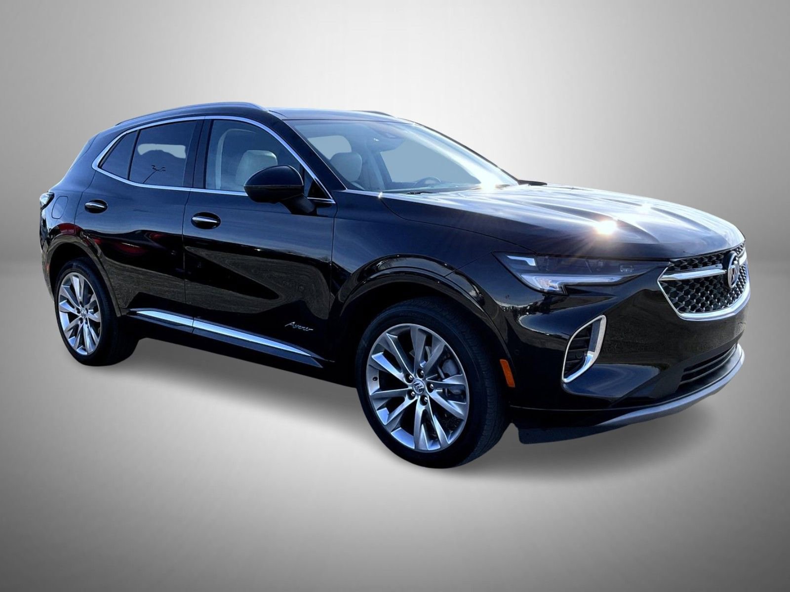 Used 2023 Buick Envision Avenir image 3