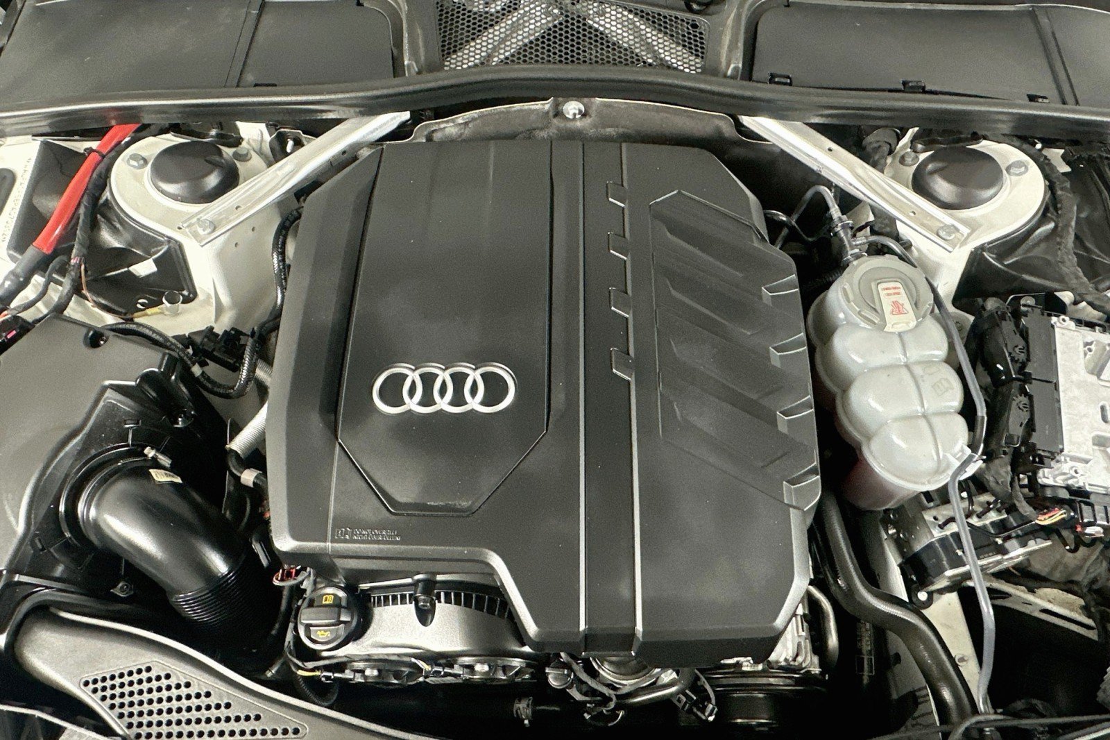 Used 2023 Audi A5 2.0T Premium Plus w/ Premium Plus AWD/4WD image 12