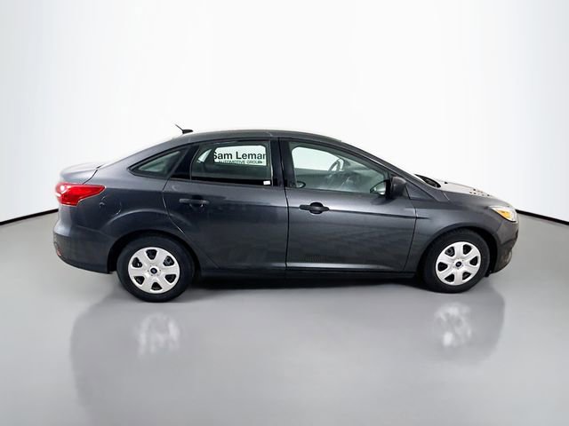 Used 2018 Ford Focus S FWD image 8