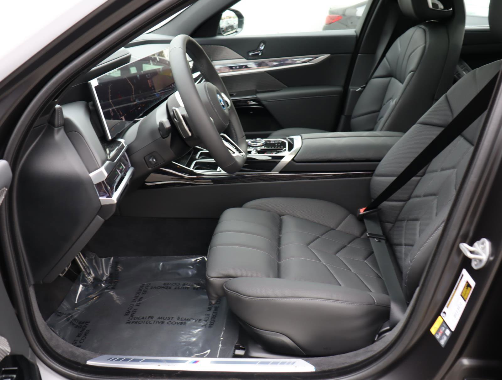 New 2026 BMW i7 eDrive50 w/ M Sport Package image 18