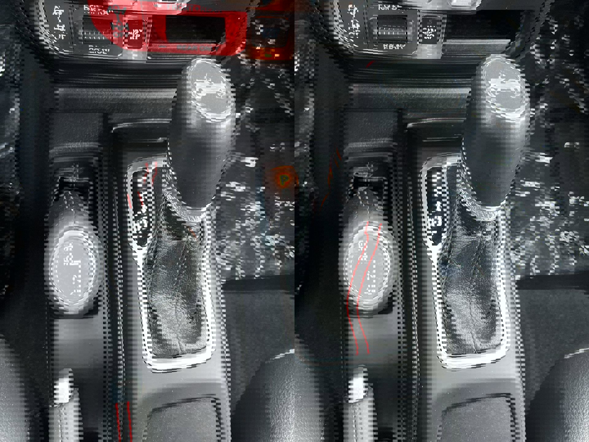 Used 2019 Jeep Wrangler Unlimited Rubicon w/ Uconnect 4C Nav & Sound Group image 16