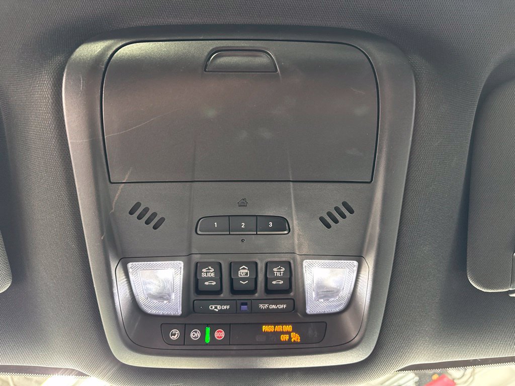Used 2023 Buick Enclave Essence w/ Experience Buick Package AWD/4WD image 32