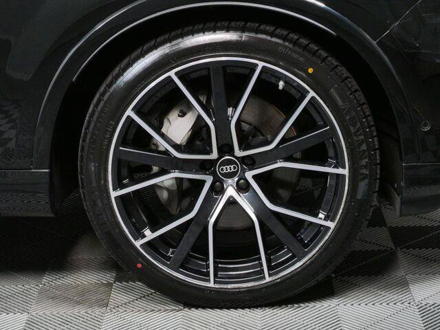 Used 2023 Audi Q7 3.0T Prestige w/ Prestige Package AWD/4WD image 40