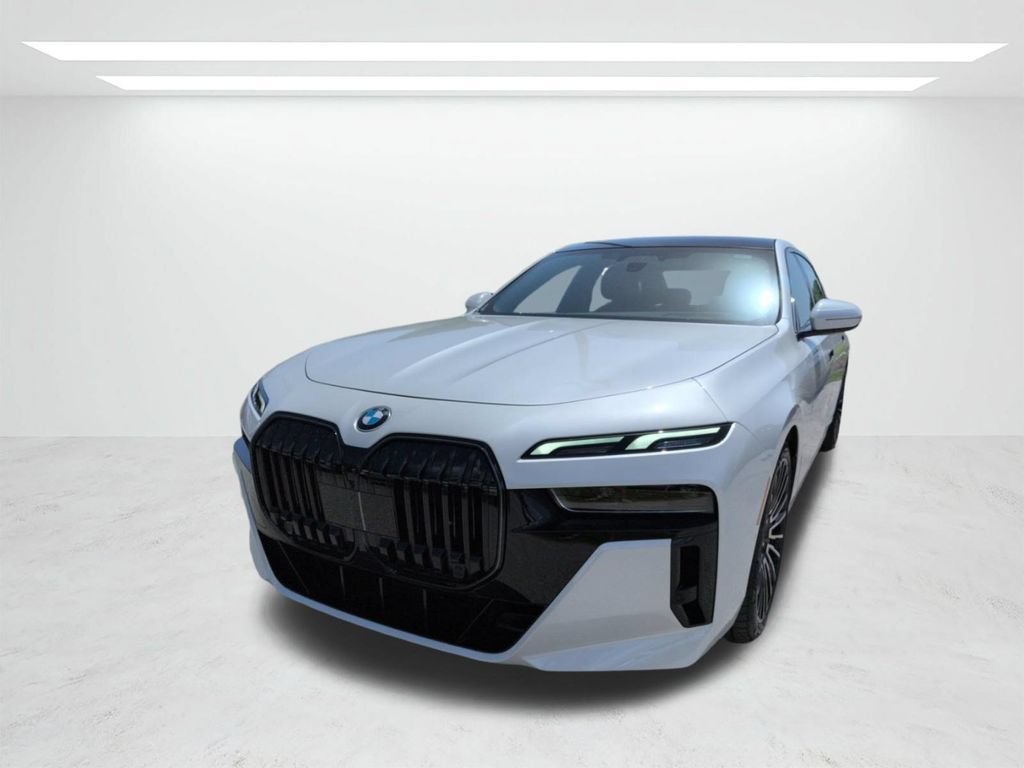 New 2026 BMW 740i xDrive AWD/4WD image 8