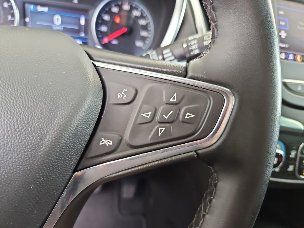 Used 2024 Chevrolet Equinox LT FWD image 12