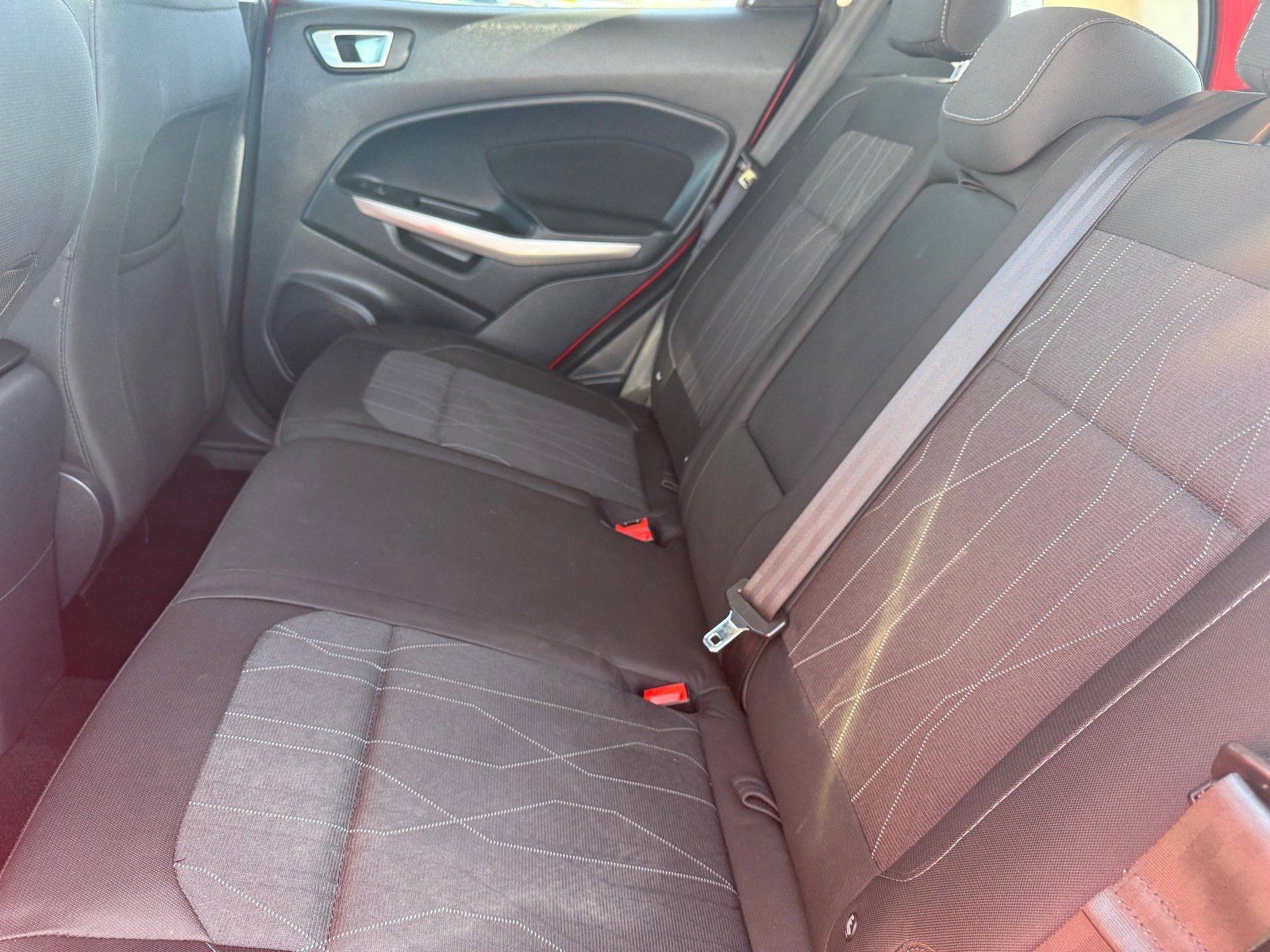 Used 2019 Ford EcoSport SE image 22