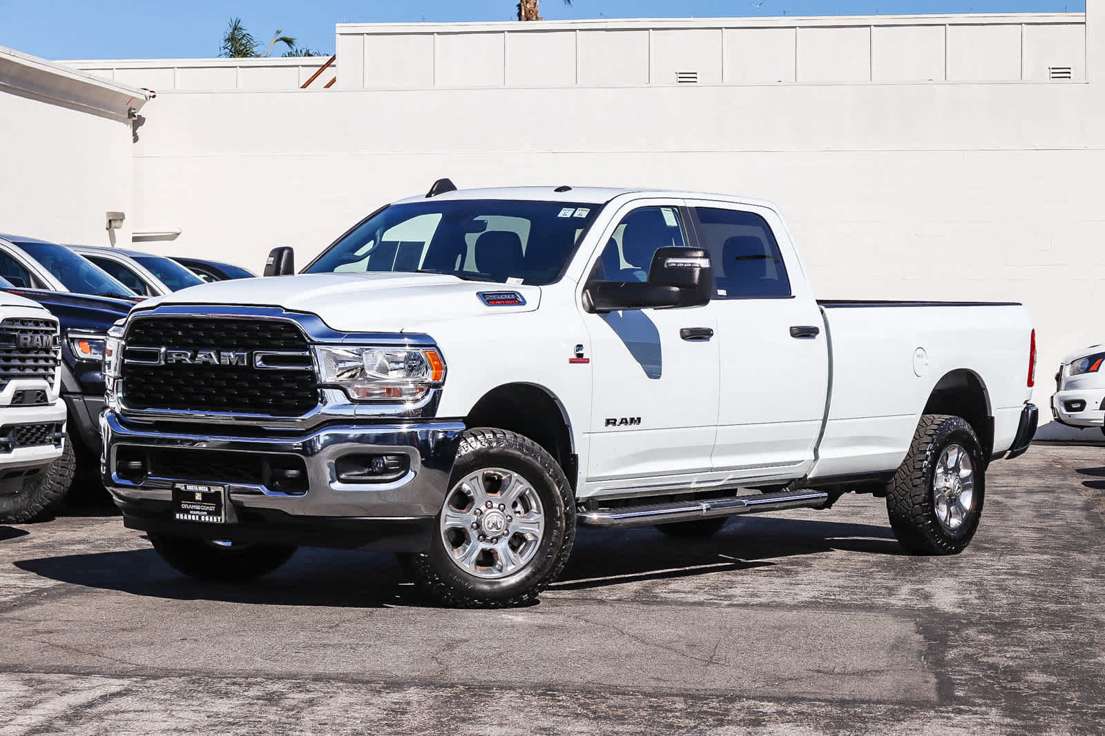 Used 2024 RAM 2500 Big Horn AWD/4WD image 1