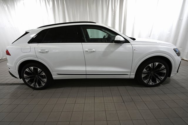 New 2026 Audi Q8 Prestige image 13