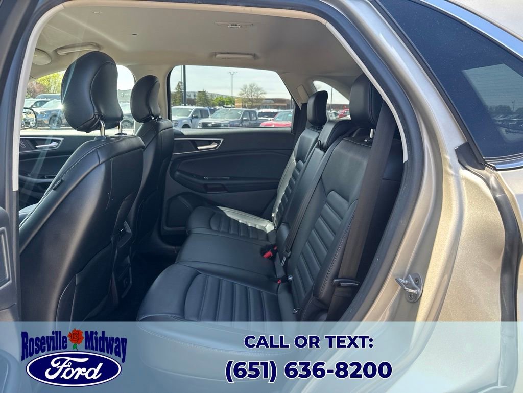 Used 2017 Ford Edge SEL w/ Equipment Group 201A AWD/4WD image 28