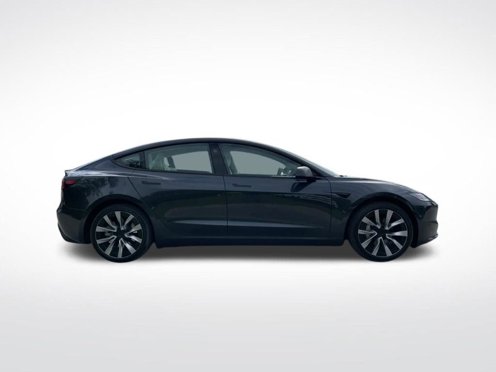 Used 2024 Tesla Model 3 Standard Range image 15
