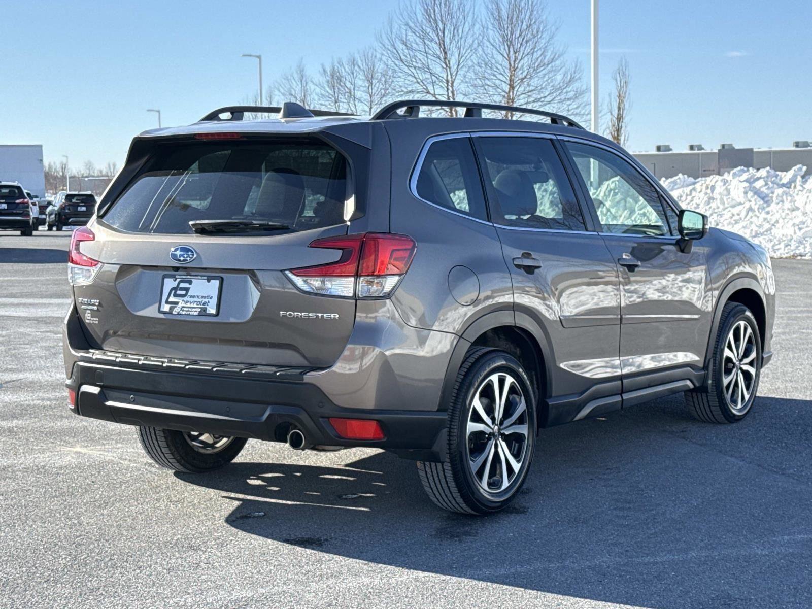 Used 2023 Subaru Forester Limited image 25