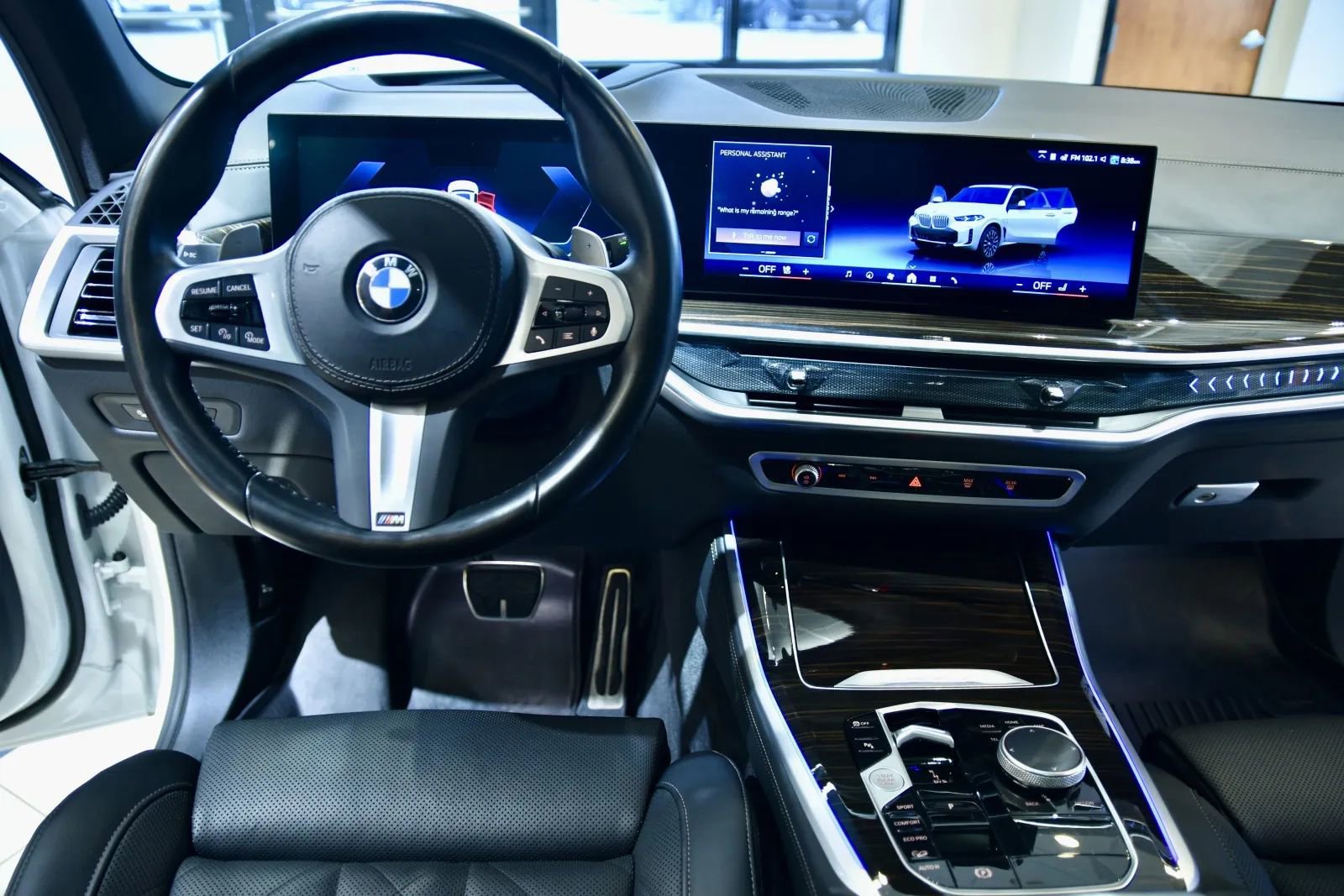 Used 2024 BMW X5 xDrive40i w/ M Sport Package image 13