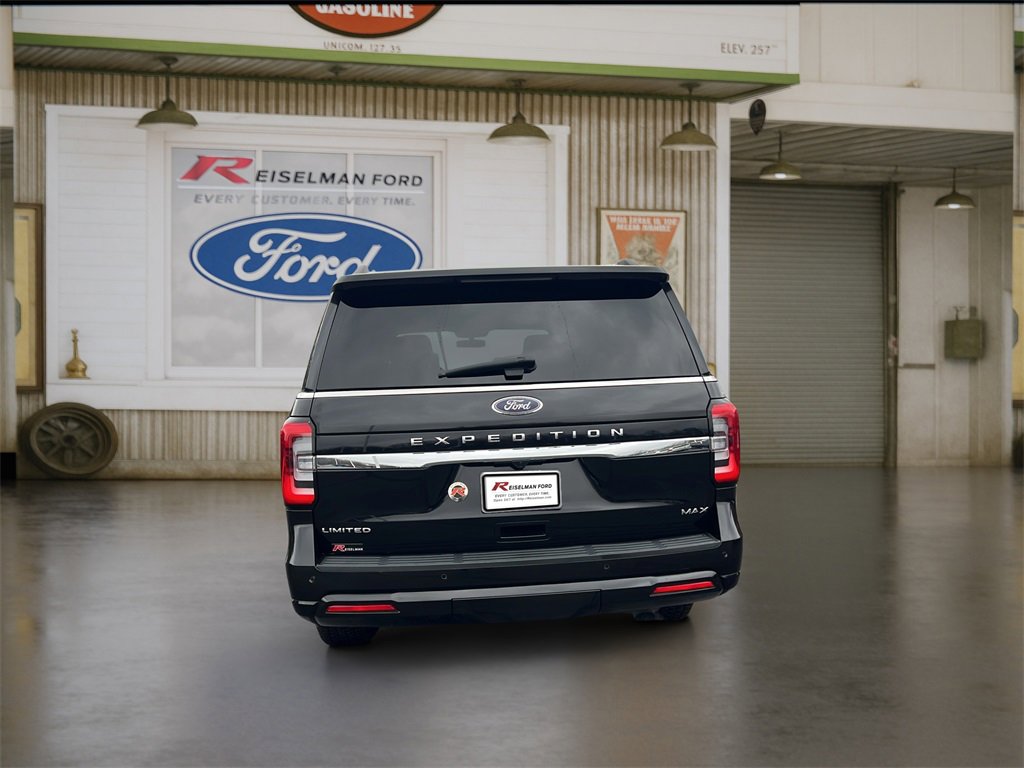 Certified 2022 Ford Expedition Max Limited image 5