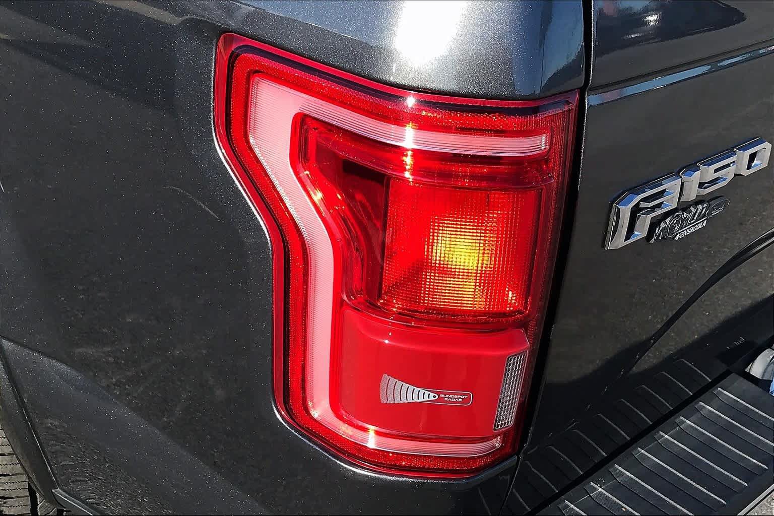 Used 2017 Ford F150 Lariat RWD image 29