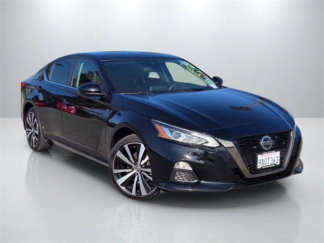 Used 2022 Nissan Altima 2.5 SR image 1