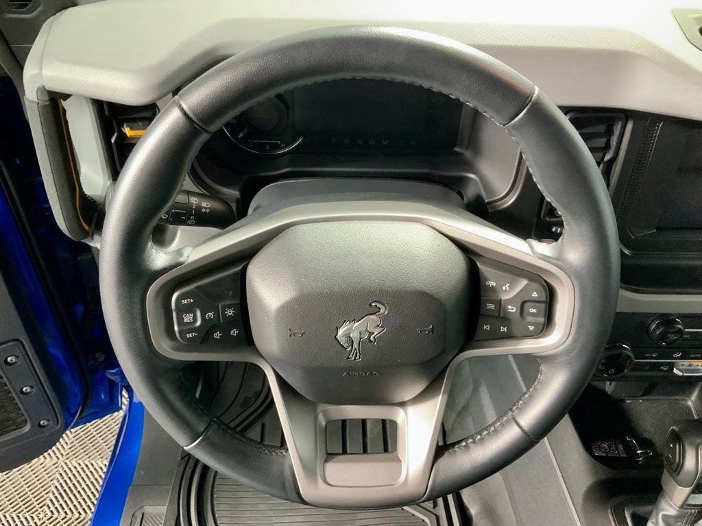 Used 2023 Ford Bronco Badlands image 22