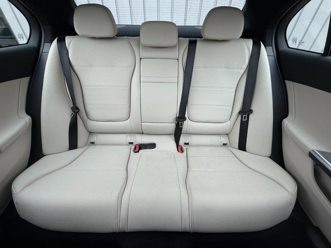 Used 2025 Mercedes-Benz C 300 Sedan w/ Exclusive Trim Package image 14