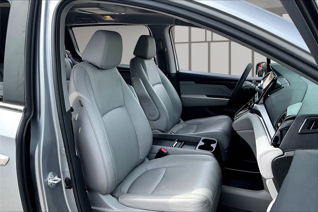 Certified 2024 Honda Odyssey Touring image 30