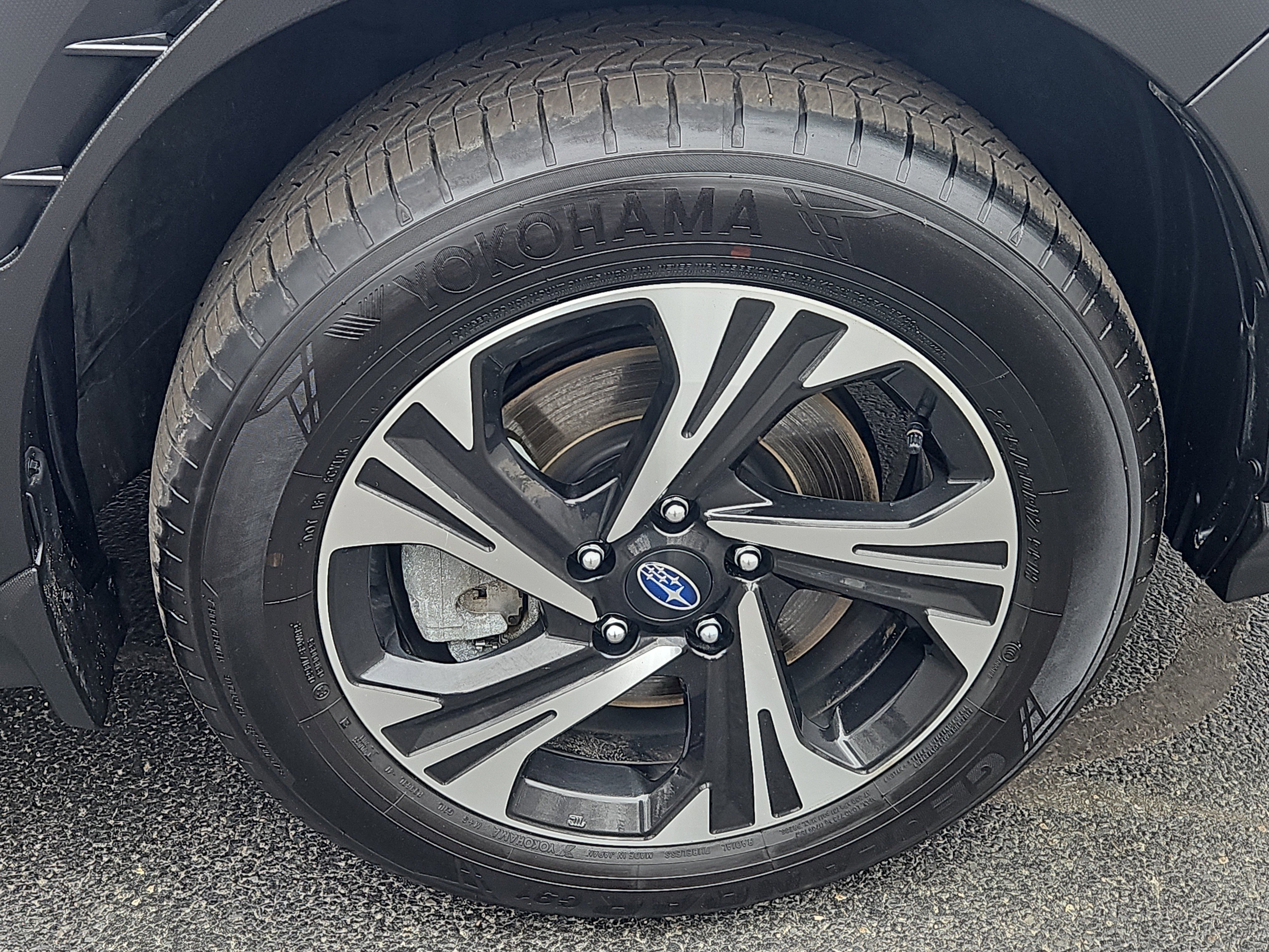 Certified 2025 Subaru Crosstrek 2.0i Premium image 28
