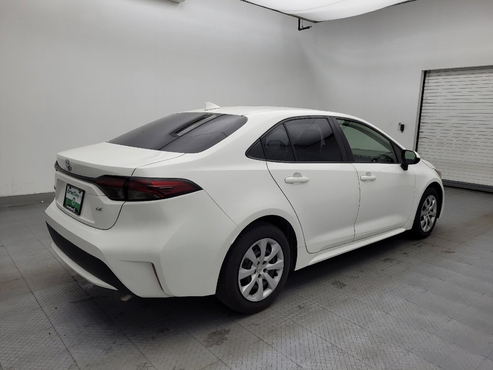 Used 2021 Toyota Corolla LE image 9