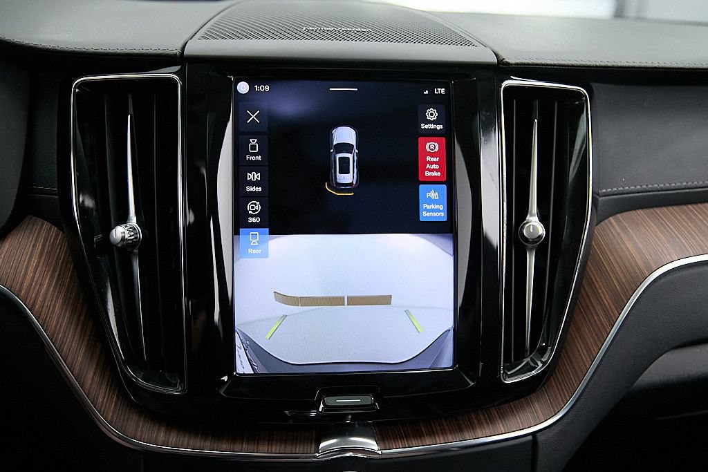 Certified 2023 Volvo XC60 B6 Ultimate AWD/4WD image 33