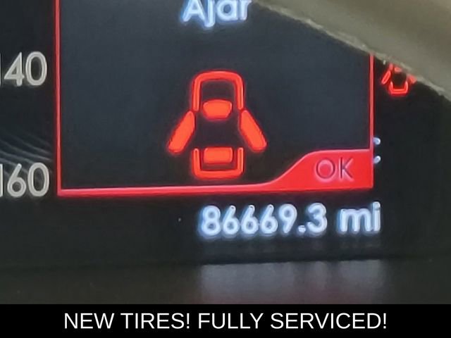 Used 2017 Lincoln Continental Select w/ Climate Package image 30