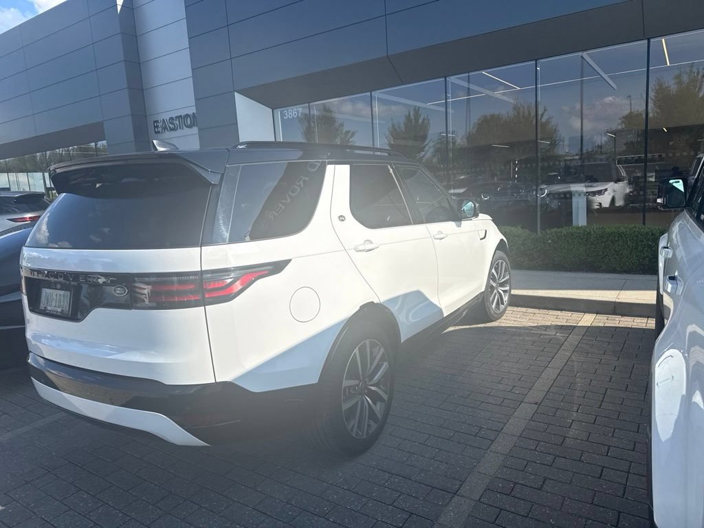 Certified 2023 Land Rover Discovery S R-Dynamic AWD/4WD image 4