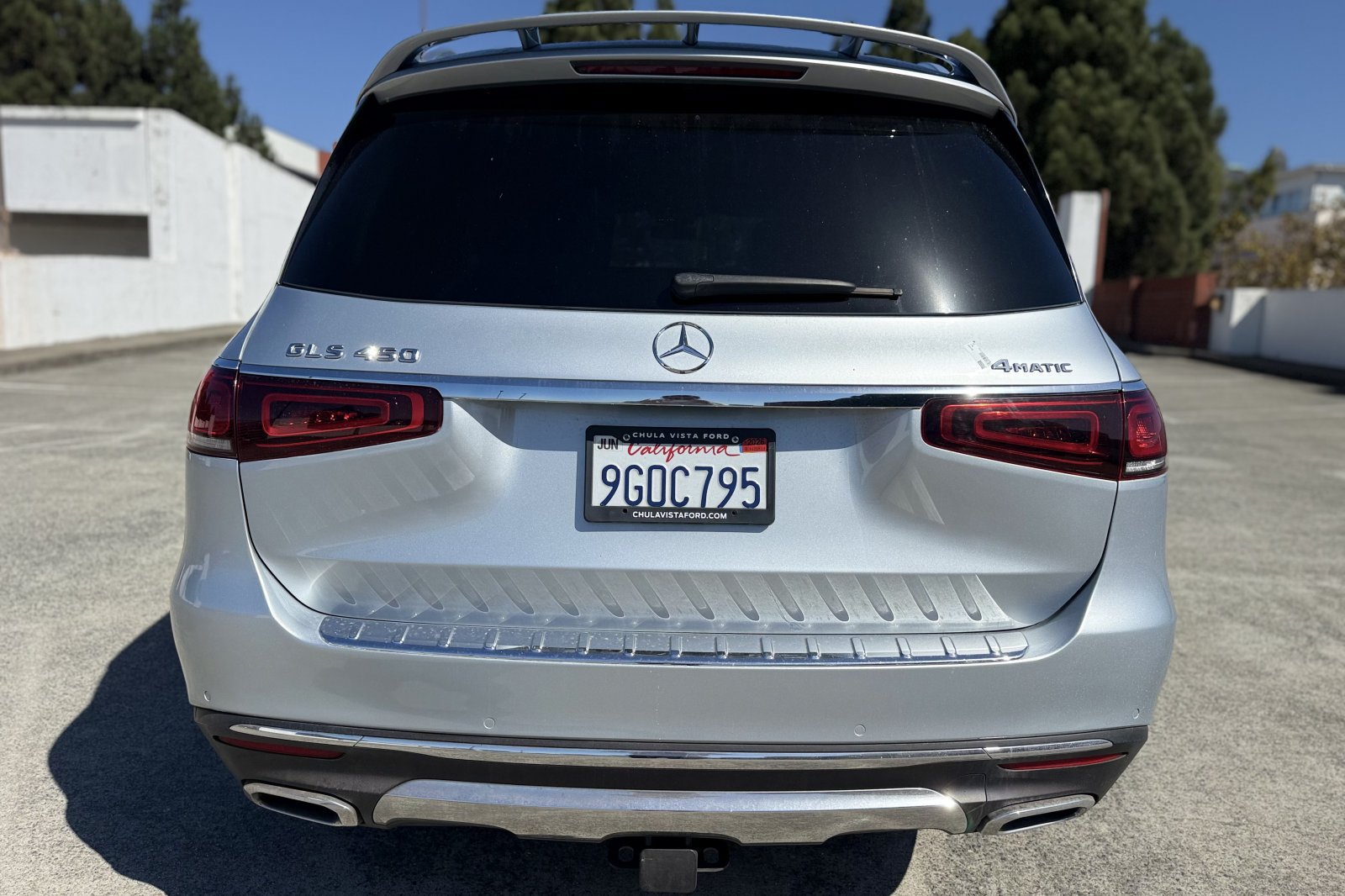 Used 2023 Mercedes-Benz GLS 450 4MATIC image 4