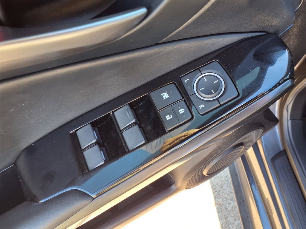 Used 2021 Lexus IS 300 w/ Comfort Package RWD image 21