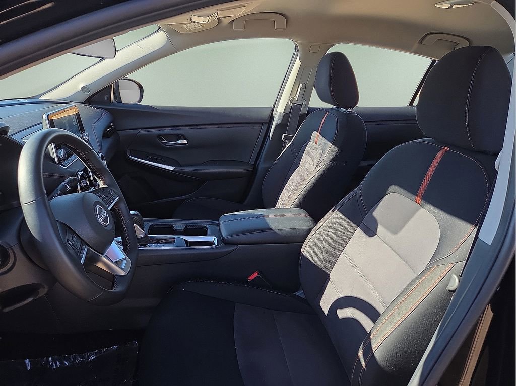 Used 2025 Nissan Sentra SR image 22