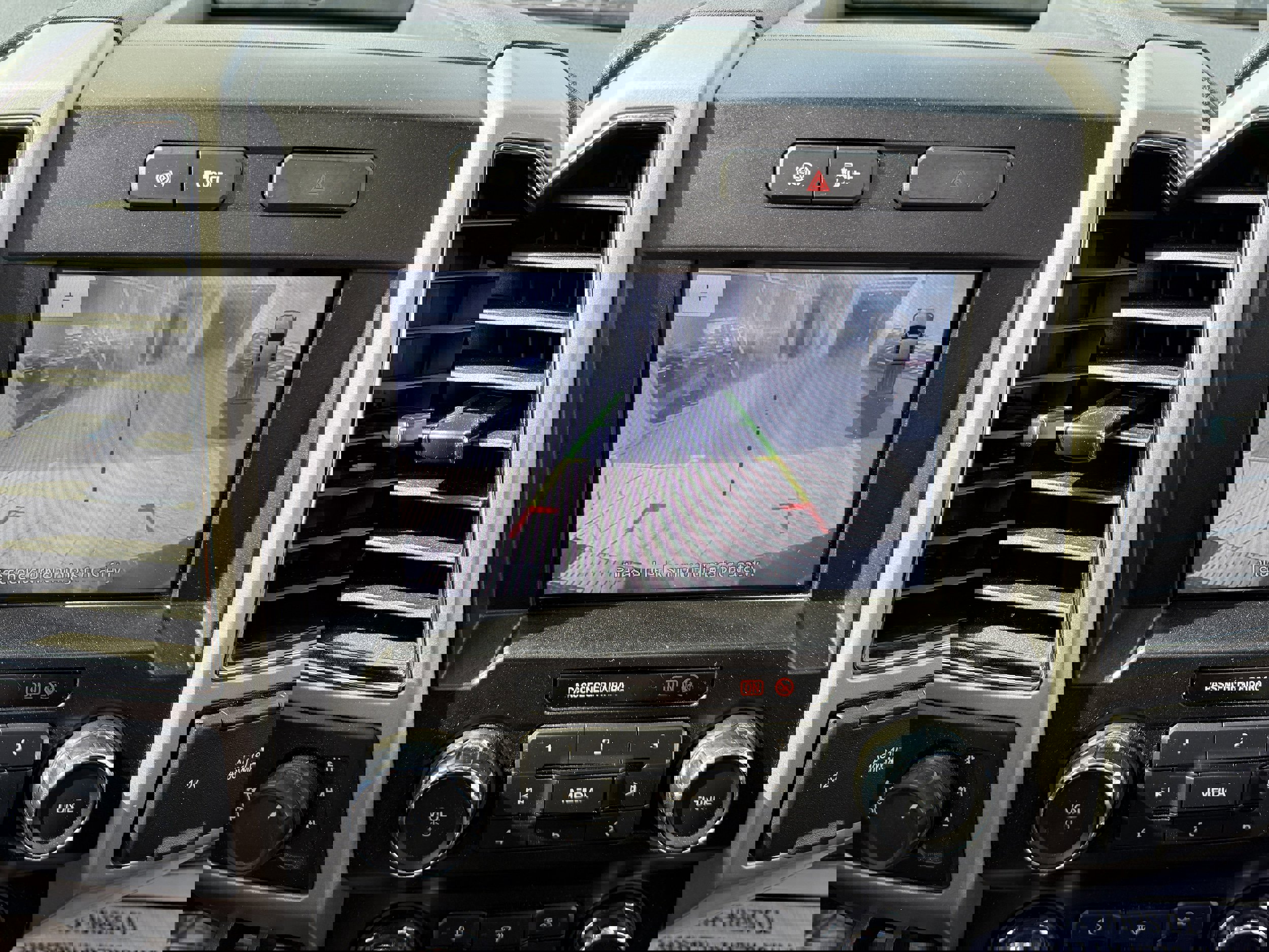 Used 2021 Ford F250 Lariat image 25