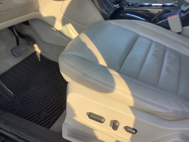 Used 2016 Ford Escape Titanium image 15