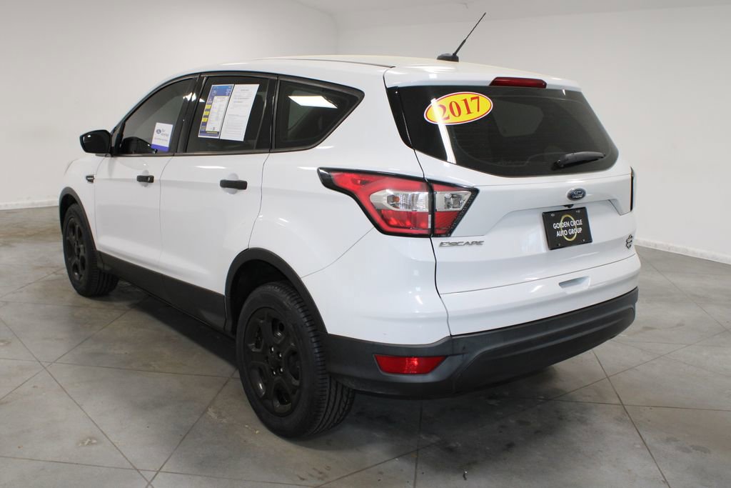 Used 2017 Ford Escape S image 8