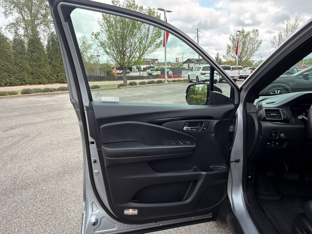 Used 2021 Honda Passport Elite image 9