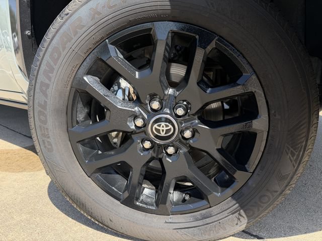 Used 2025 Toyota Tundra 1794 Edition AWD/4WD image 10
