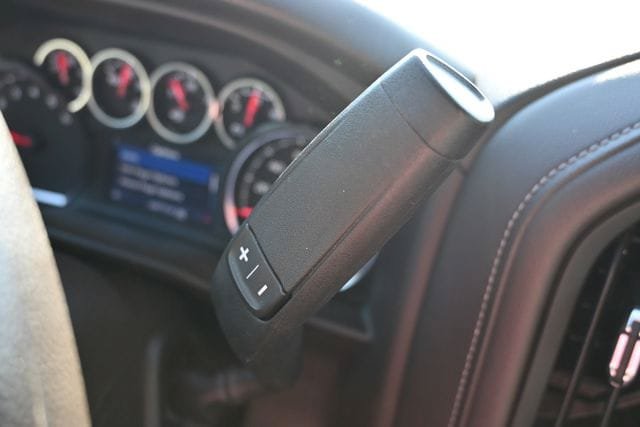 Used 2022 Chevrolet Silverado 2500 LT AWD/4WD image 32