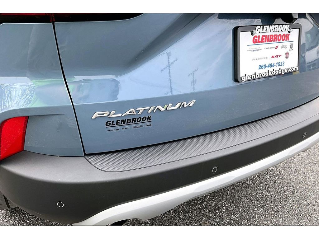 Used 2024 Ford Escape Platinum AWD/4WD image 9