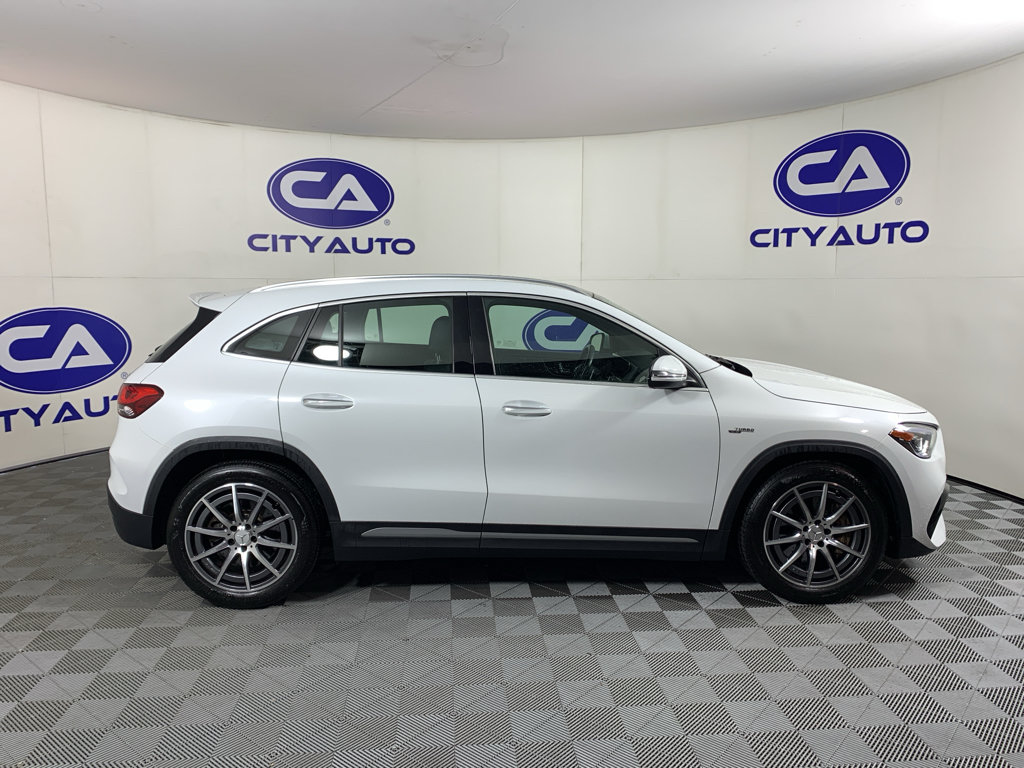 Used 2022 Mercedes-Benz GLA 35 AMG 4MATIC image 2